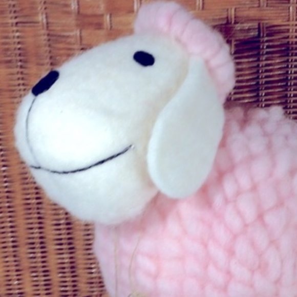 Cotton And Co sheep lamb Plush toy pink - Picture 5 of 5